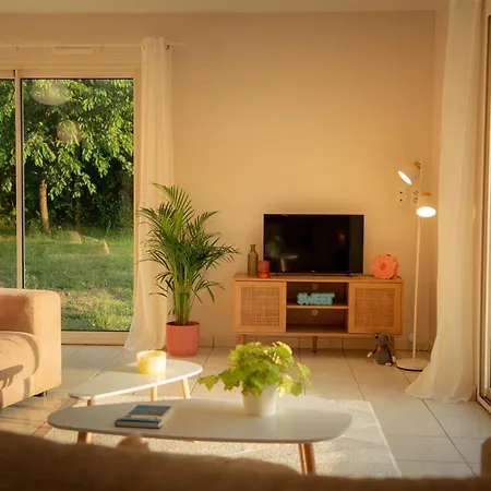 Les Ortiers Holiday home